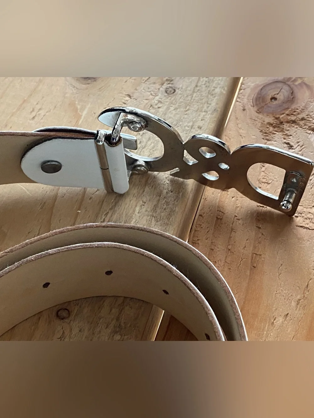 Vintage Dolce & Gabbana D&G 1990s White Belt + Silver buckle